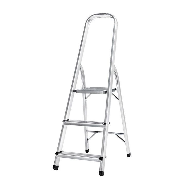 Lightweight-Aluminum-Step-Ladder1-(1)